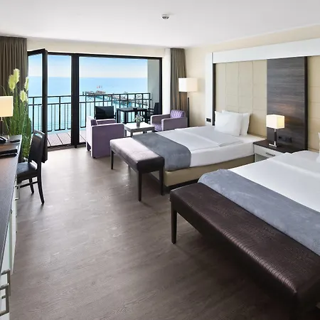 Bayside 4*