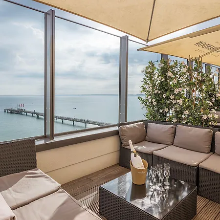 Bayside 4*