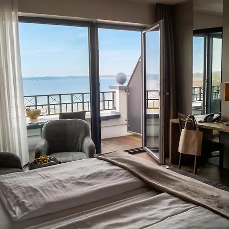 Bayside Ξενοδοχείο 4*