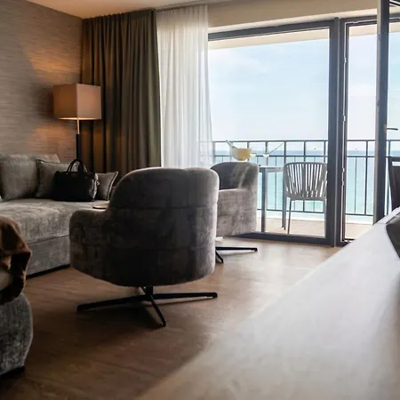 Ξενοδοχείο Bayside 4*