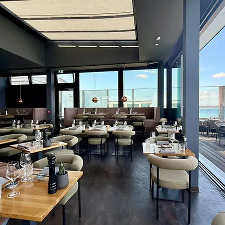 Bayside 4*