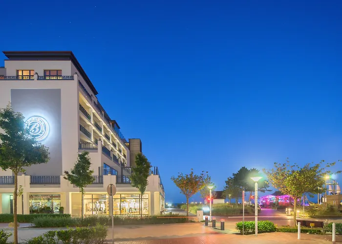 Bayside Hotel 4*
